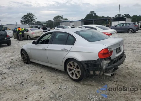 2006 BMW 330 I z USA, uszkodzony, nr VIN WBAVB335X6KR73549